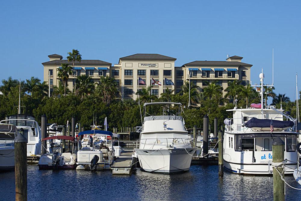 Four Points By Sheraton Punta Gorda Harborside Exterior photo